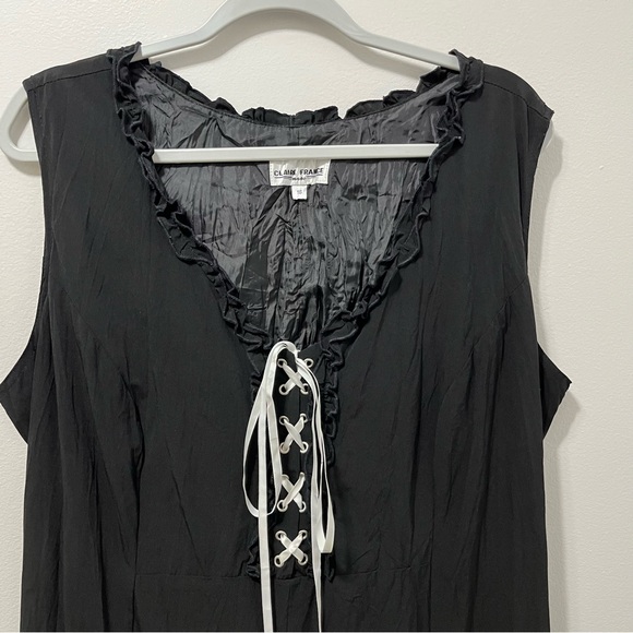 *GOTHIC LACE UP FRONT AND BACK MAXI DRESS BY CLAIRE FRANCE - Picture 3 of 17